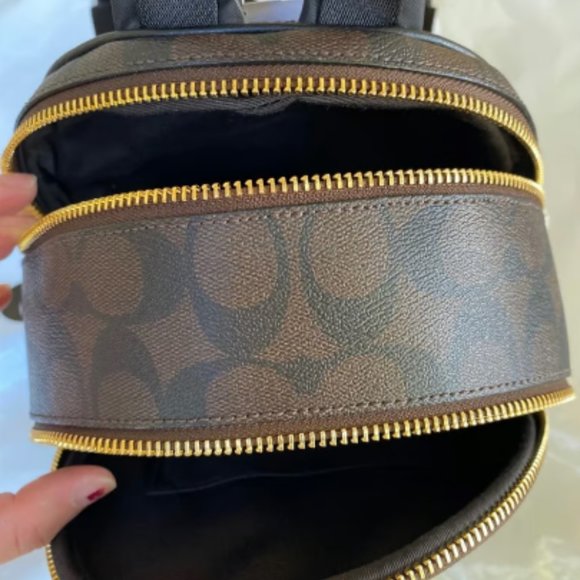 NWT Coach Mini Court Backpack In Signature Canvas c8604 - Picture 7 of 9